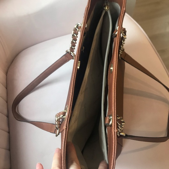 Calvin Klein Saffiano Purse - Picture 3 of 4